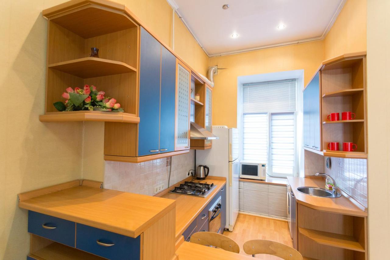 Central Area Apartments Kiev Esterno foto