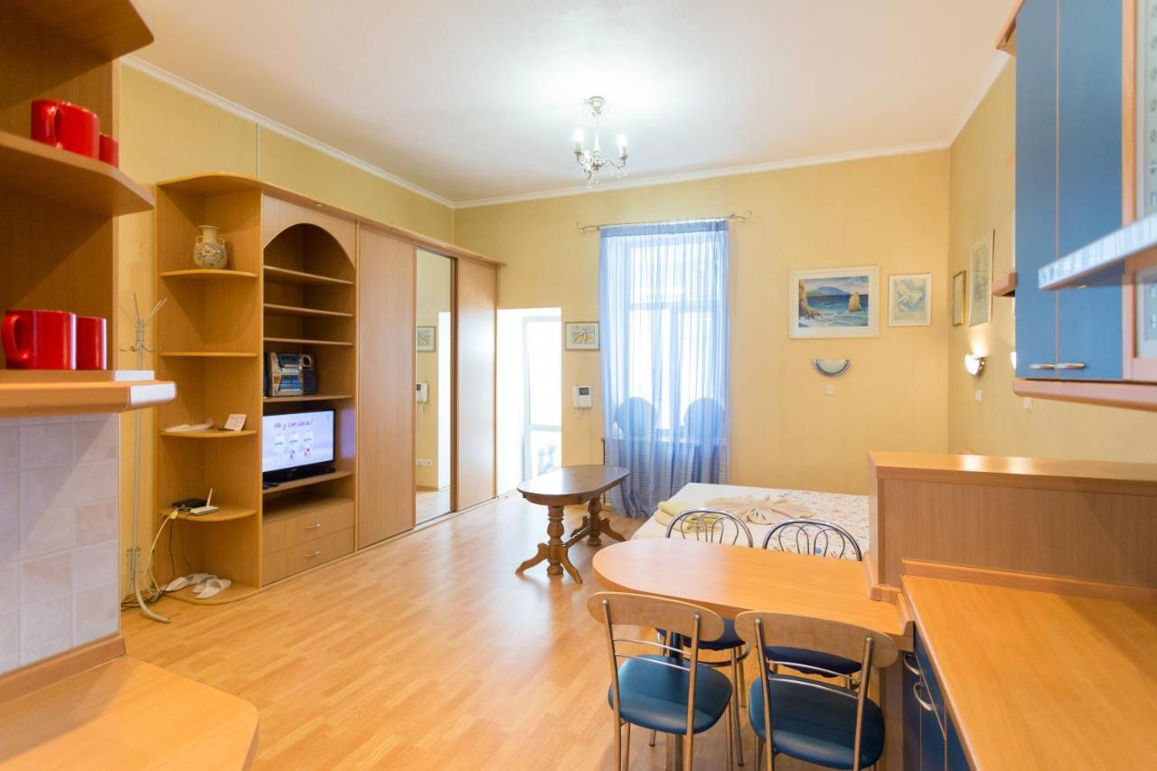 Central Area Apartments Kiev Esterno foto