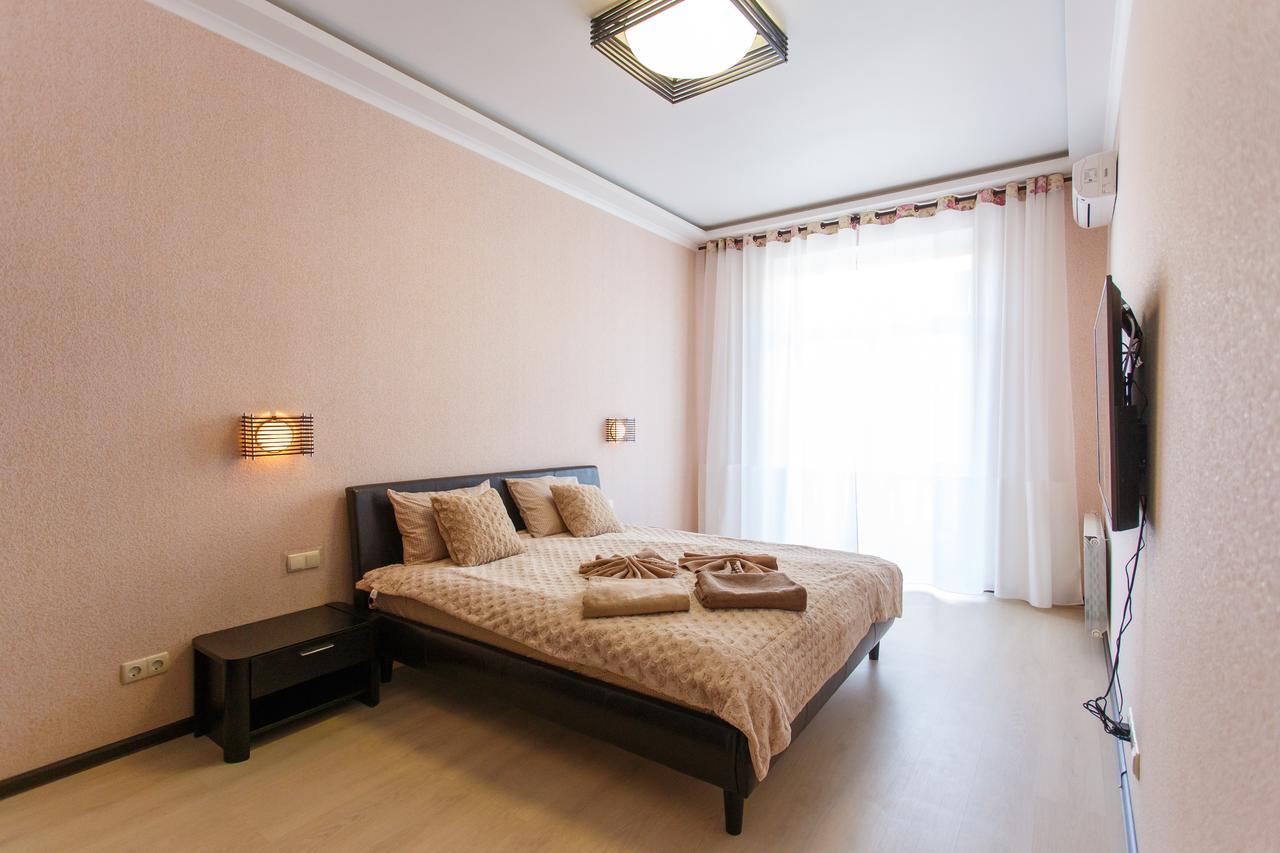 Central Area Apartments Kiev Esterno foto