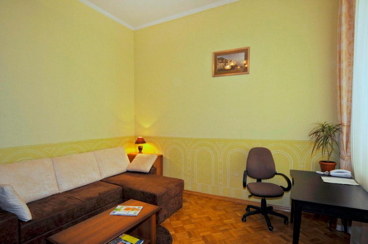 Central Area Apartments Kiev Esterno foto