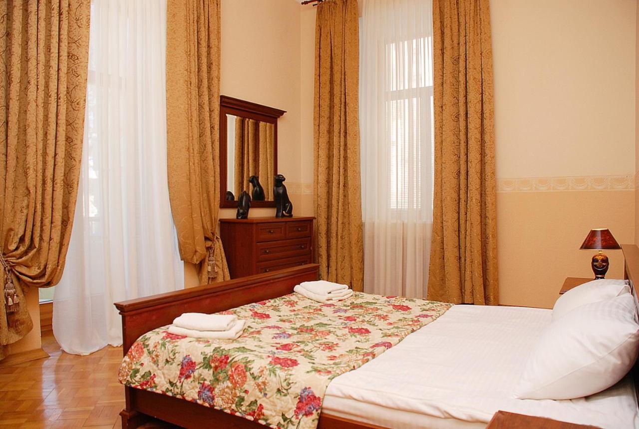 Central Area Apartments Kiev Esterno foto