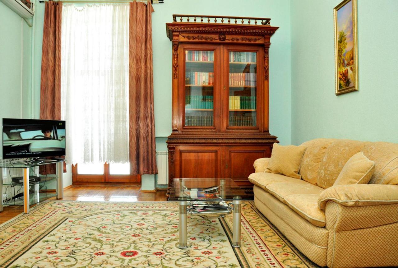 Central Area Apartments Kiev Esterno foto