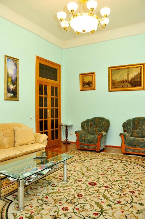 Central Area Apartments Kiev Esterno foto