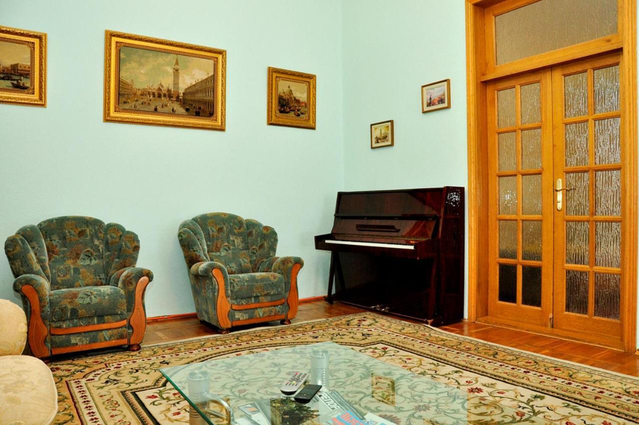 Central Area Apartments Kiev Esterno foto