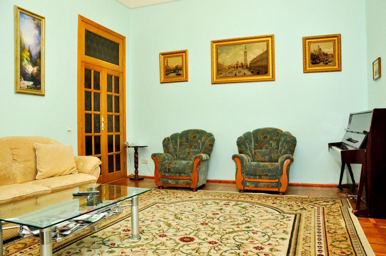 Central Area Apartments Kiev Esterno foto